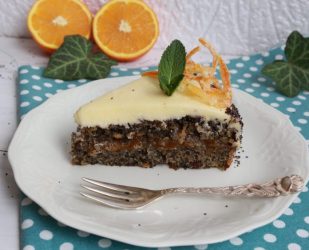 Baracklekváros máktorta citrusmázzal