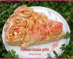 Almarózsás pite