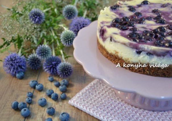 Áfonyás sajttorta